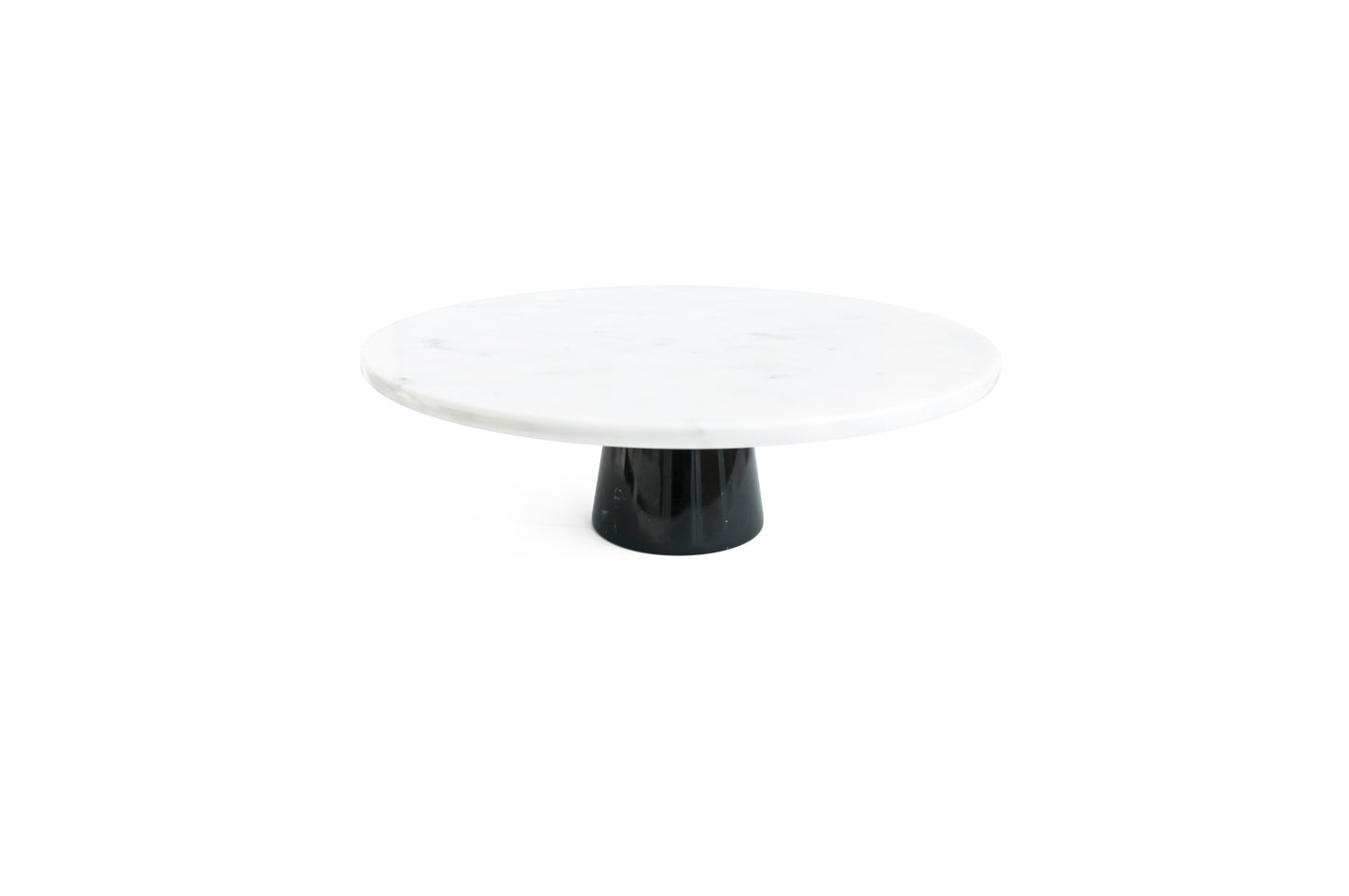 White Carrara/Black Marquina Stand Cake